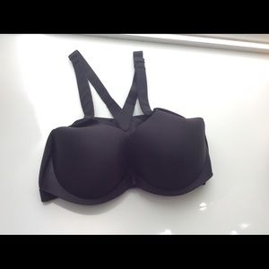 Victoria’s Secret Sport Knockout crossback bra